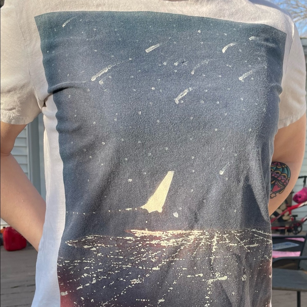 Hand painted shirt 💚